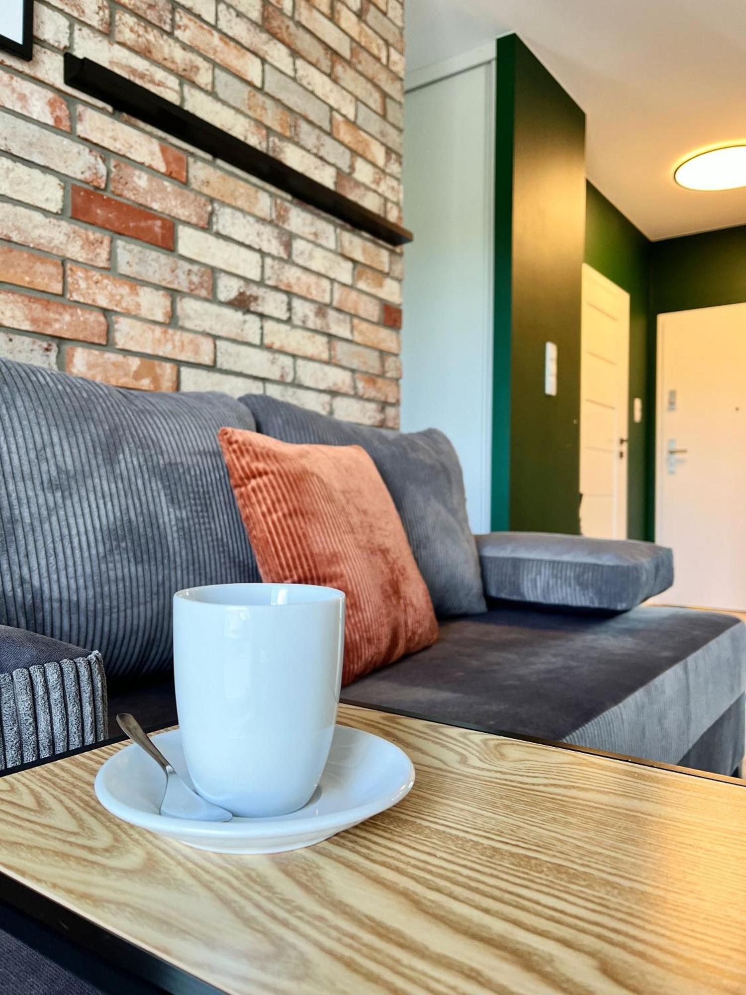 Apartament Zielone Podwale 瓦乌布日赫 外观 照片