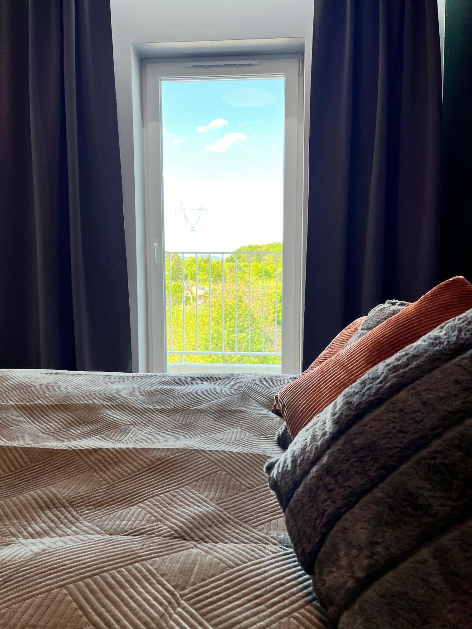 Apartament Zielone Podwale 瓦乌布日赫 外观 照片